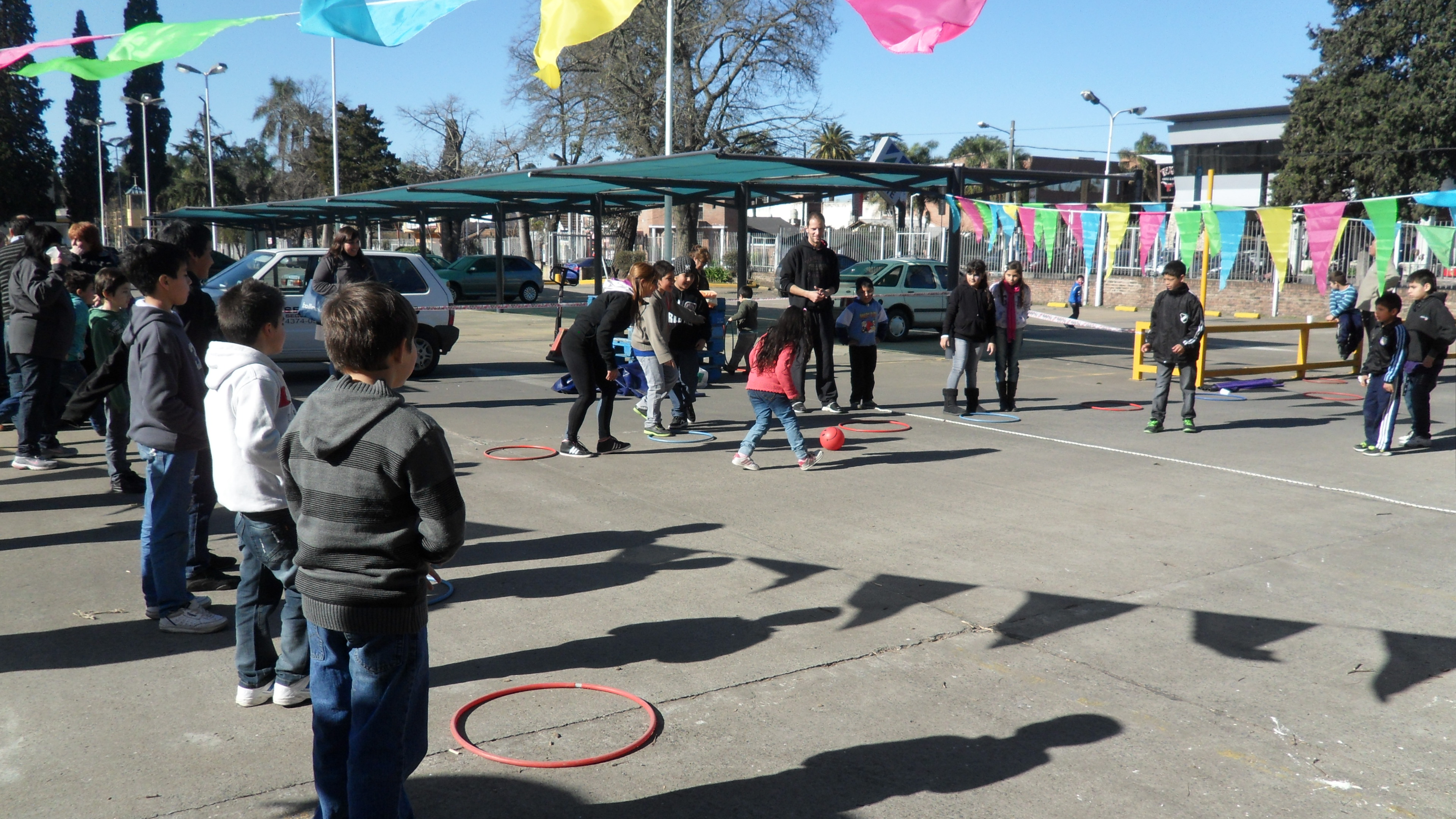 Juevos para Evento Día del niño en Carrefour